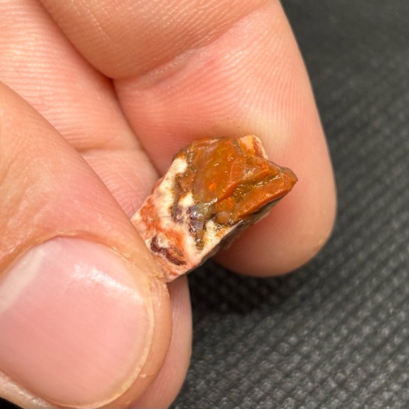 Mexican Fire Wish Bone Opal Specimen With A Fire Red Exterior & Blue Interior - Picture 9 of 13
